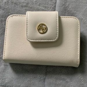 Adrienne Vittadini small wallet